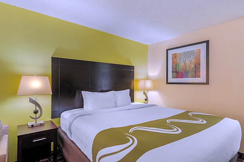 Quality Inn Acworth North