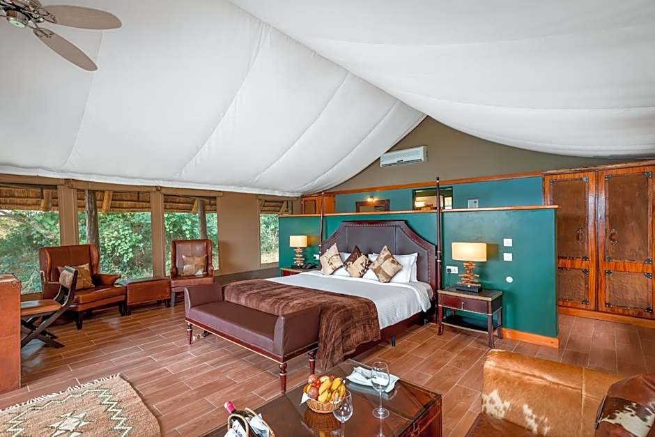 Chobe Safari Lodge-East Africa Uganda