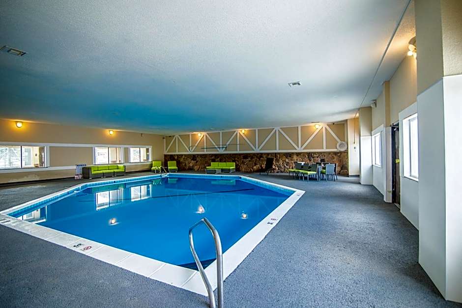 Expedition Lodge Estes Park at Rocky Mtn National Park