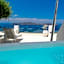 Sun Rocks Boutique Hotel - Caldera View Suites & Sunset Dining Experience