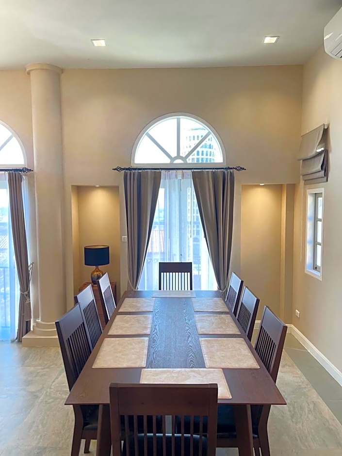 Villa Primo Eyrie Khaoyai near Toscana