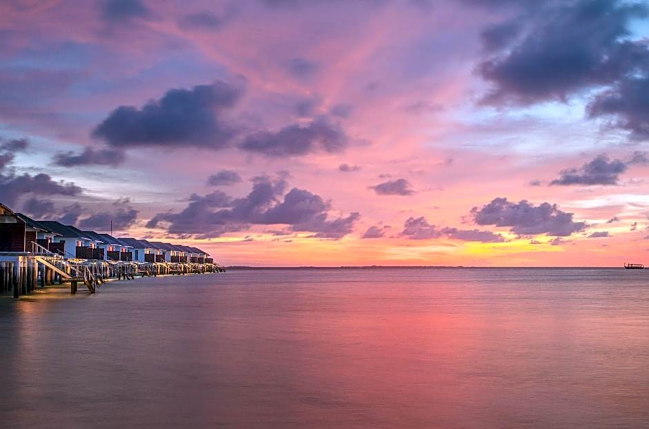 NH Collection Maldives Havodda Resort