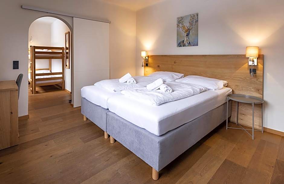 Hotel Pinzgauerhof - Inclusive Evening Dinner