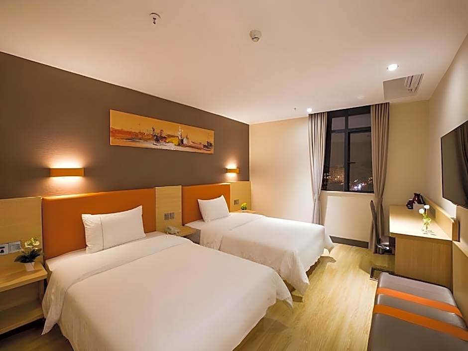 7 Days Premium Dalian Lvshun Central Square New-Mart Branch