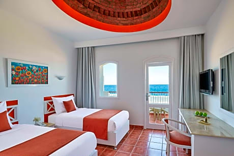 Standard Twin Sea View Room