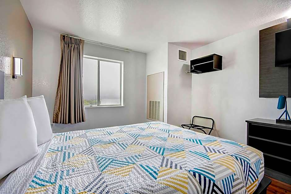 Motel 6-San Antonio, TX - Sea World North