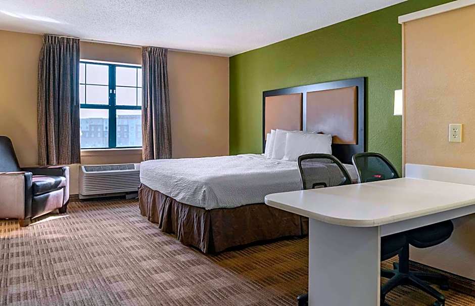 Extended Stay America Suites - Detroit - Ann Arbor - Briarwood Mall