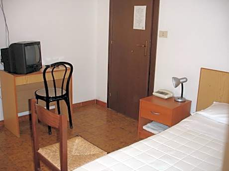 Single Room with Balcony