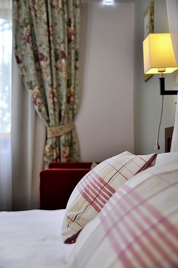 Ahotel