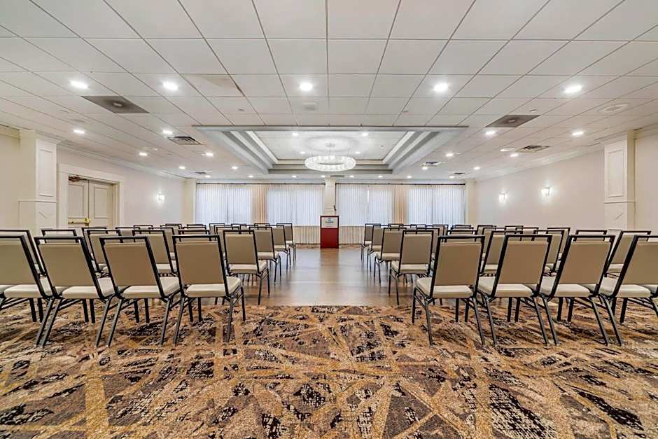 Clarion Hotel & Conference Center Toms River