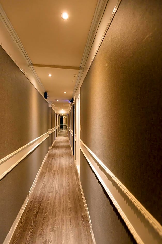 May Rooms Taipei NTU