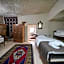 View Cave Hotel