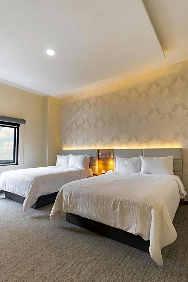 SJ Grand Hotel Monterrey