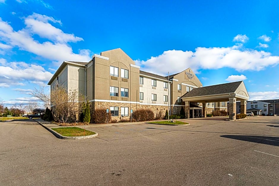 Country Inn & Suites by Radisson, South Haven, MI