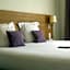 Best Western Rives de Paris La Defense