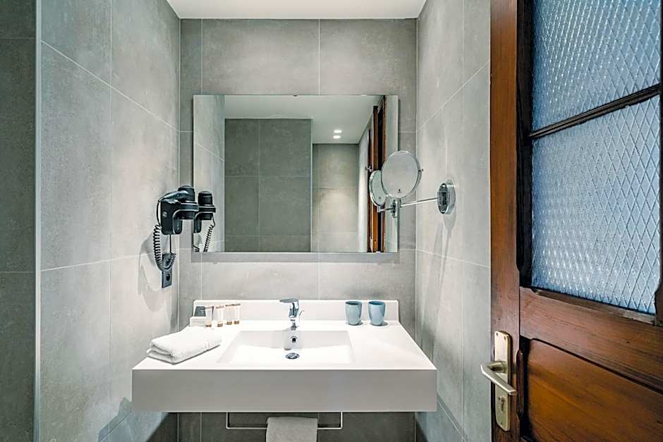 Hotel Monasterium PoortAckere Ghent