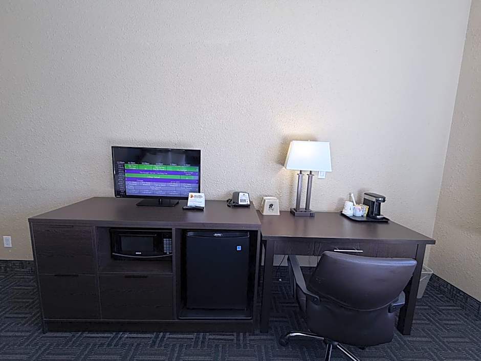 Super 8 by Wyndham Edmonton/West
