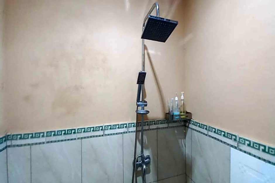 Hotel O Griya Lestari Pati 2