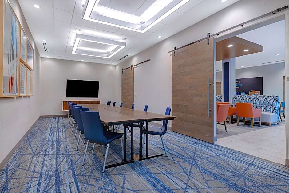 Holiday Inn Express & Suites Chino Hills, an IHG Hotel