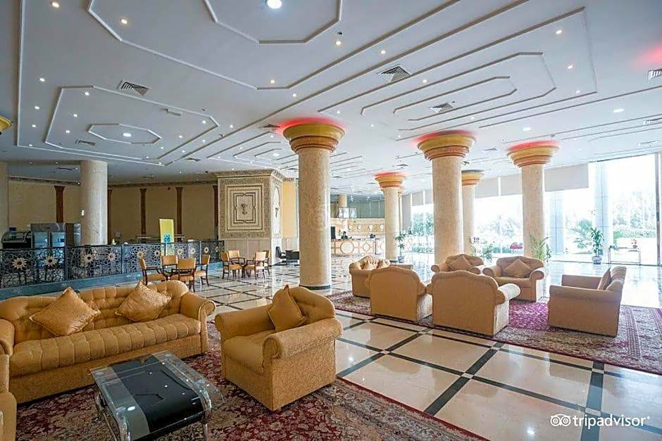 Crown Palace Hotel