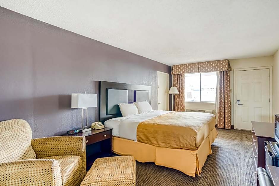 OYO Hotel Alexandria LA- Hwy 165