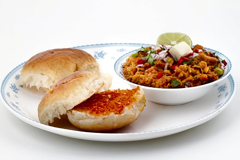 OYO Flagship 572 Santacruz West