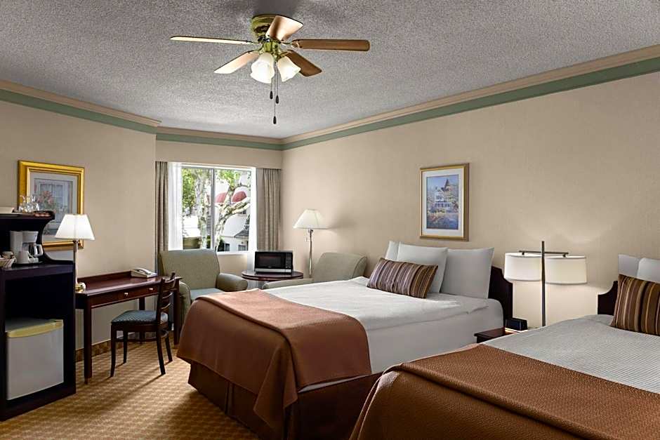 Royal Scot Hotel & Suites, Trademark Collection by Wyndham