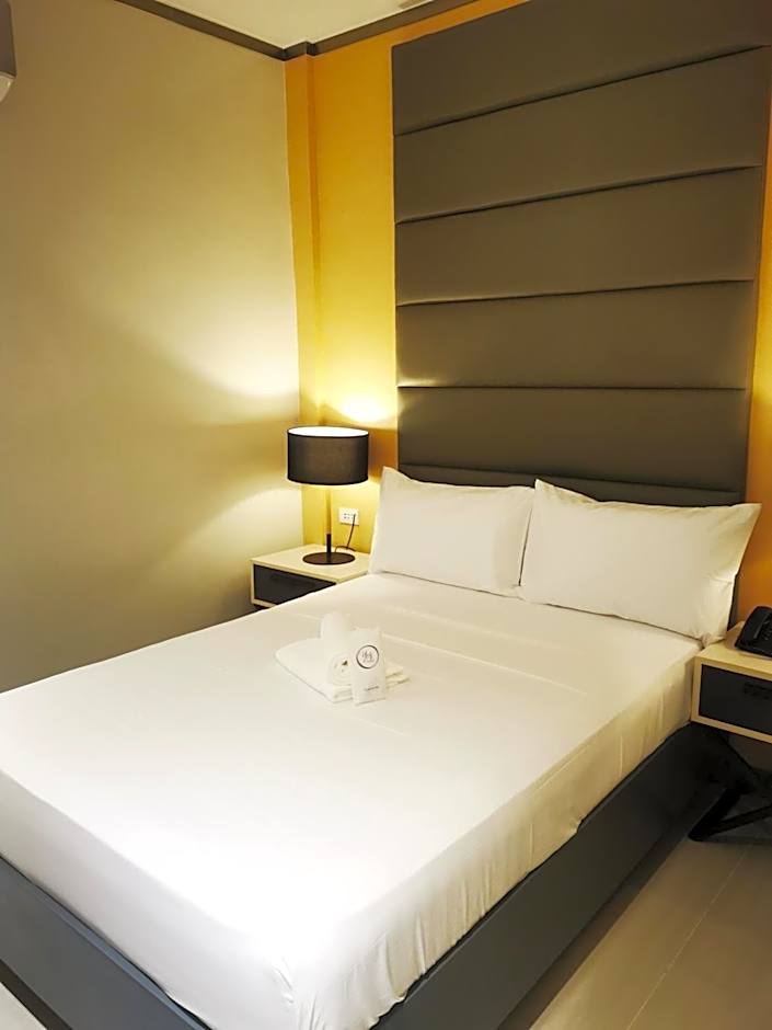 Yes Hotel Pandi Bulacan