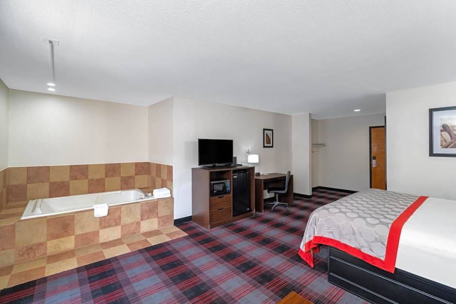 Ramada by Wyndham Maggie Valley