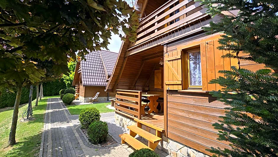 Jaworina- Apartamenty, Domki i Pokoje