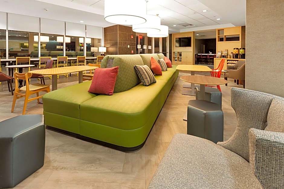 Home2 Suites by Hilton Newark-Airport, NJ