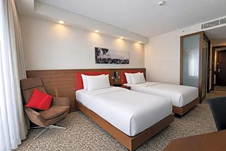 Twin Room with Fridge - Non Smoking