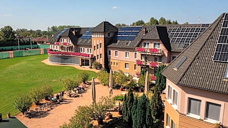 Granada Conference, Wellness and Sport Hotel