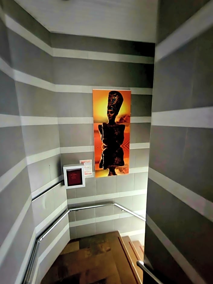 Cleopatra City Hotel