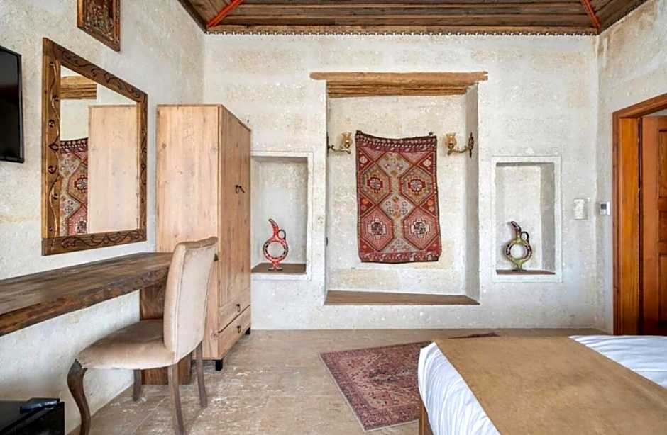 Uzay Cave Suite Hotel