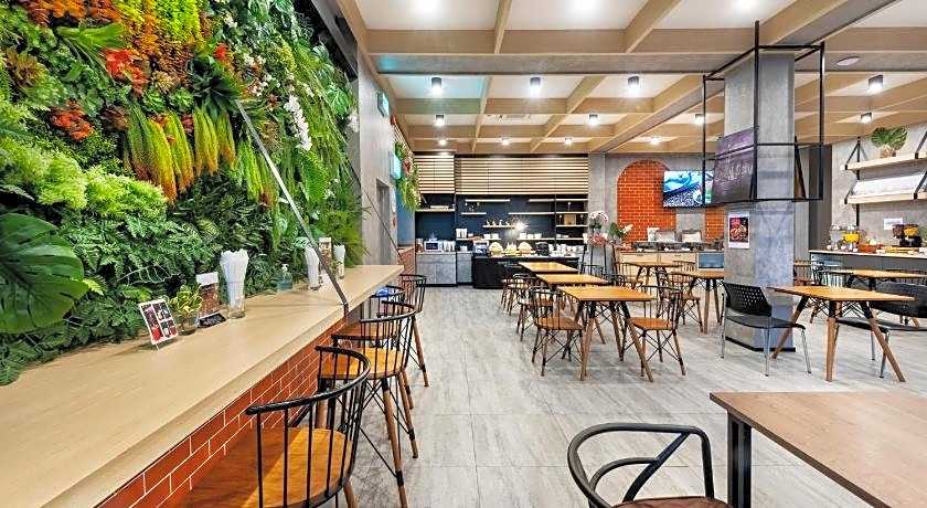 PLAAI Plus Hotel Rayong