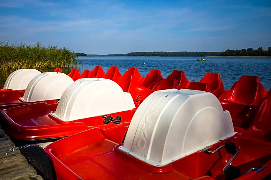 OW Inter Piast Kalbornia - z własną plażą z kąpieliskiem i przystanią