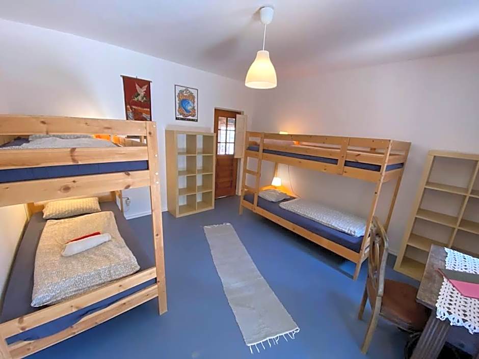 Da Silva Surfcamp 4 Bettzimmer mit Frühstück