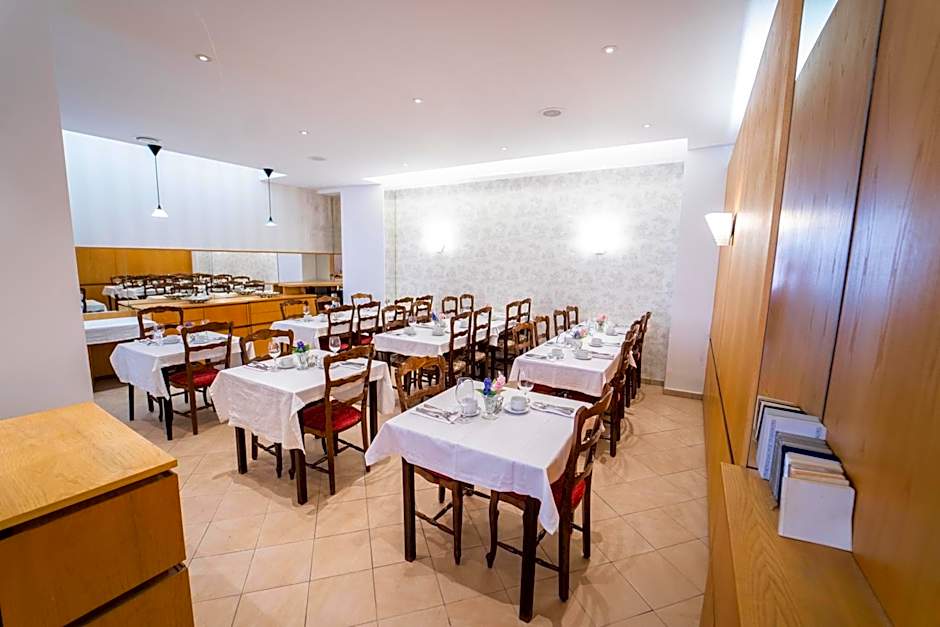 Céline hôtel le miridan