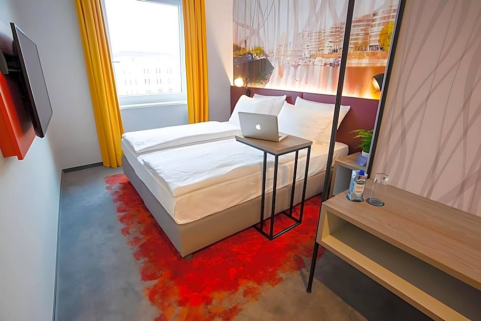 CAMPANILE DUISBURG CITY