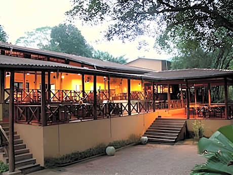 Bopath Falls Rock Chalets