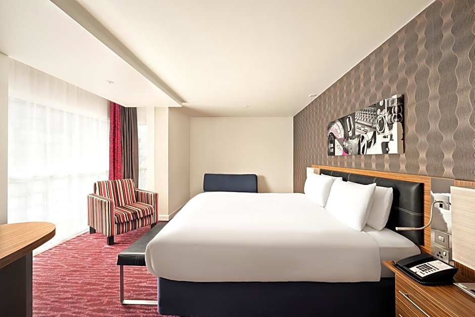 Holiday Inn Manchester-Mediacityuk By IHG
