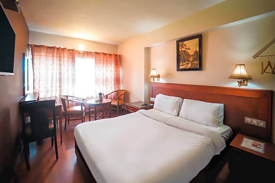 Hotel JC Grand Kodaikanal