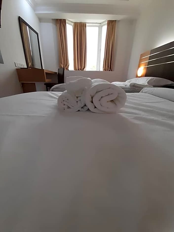 SARA HOTEL