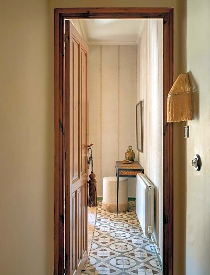 Casa Con Destino