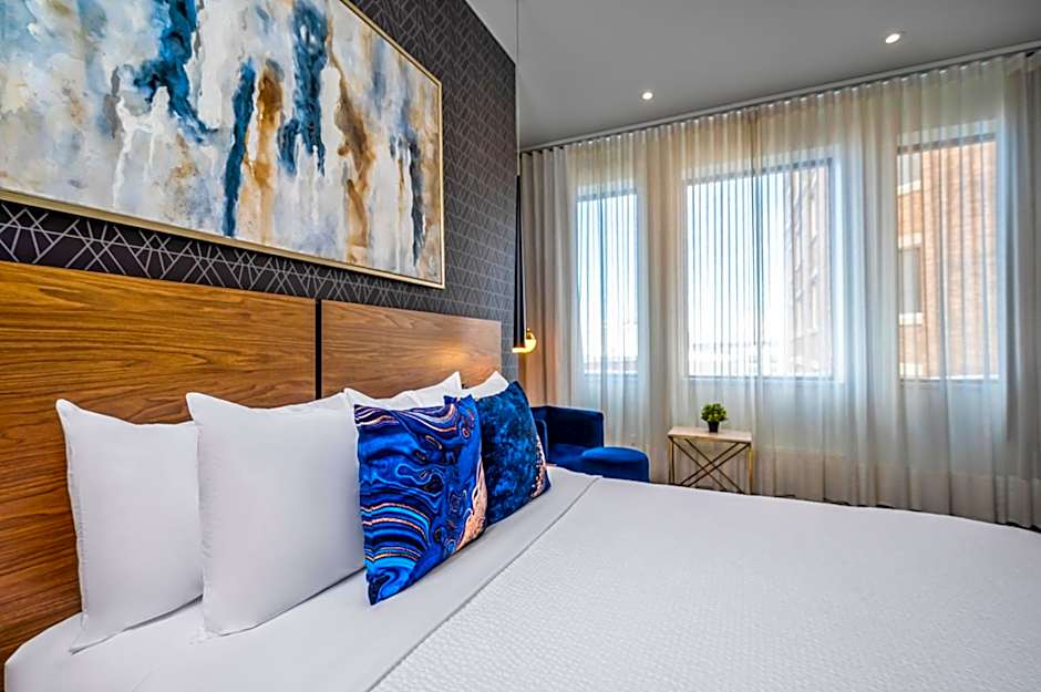 Hotel Royal William, an Ascend Collection Hotel