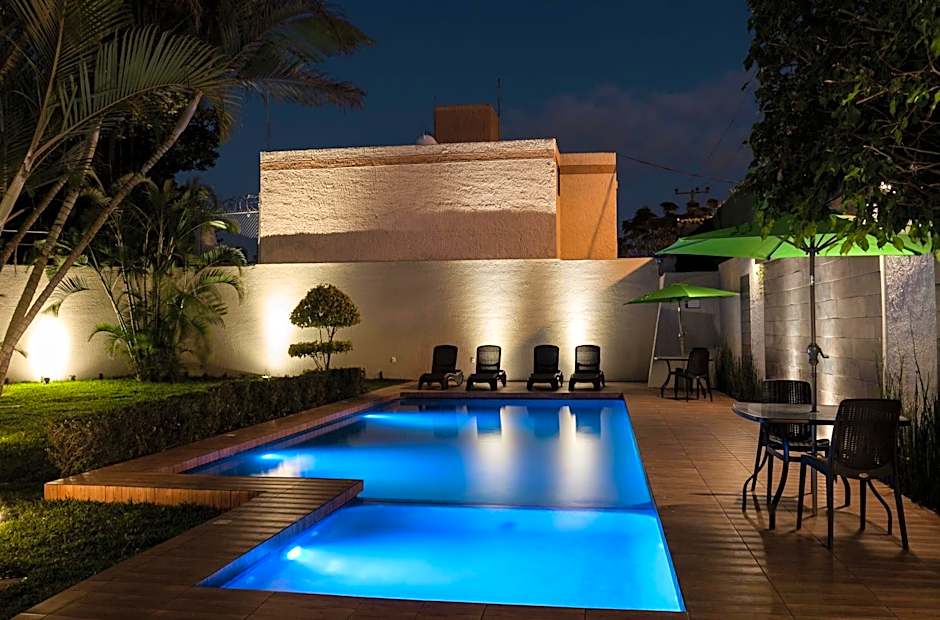 Hotel Platino Expo