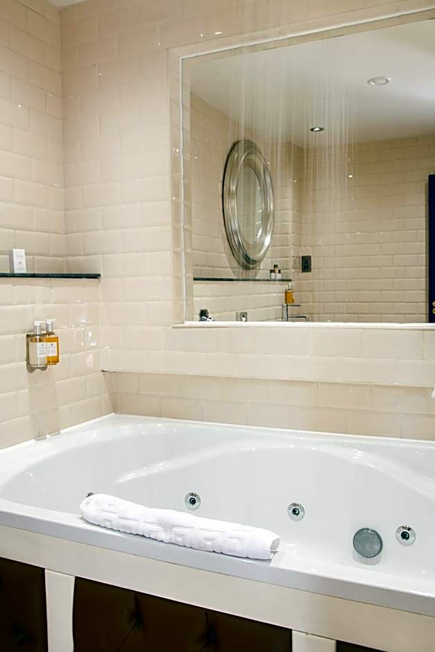 The Coal Exchange Hotel