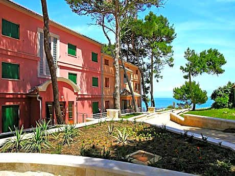 Apartment in Veli Losinj by the Sea