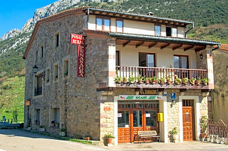 Posada Rural Peñasagra